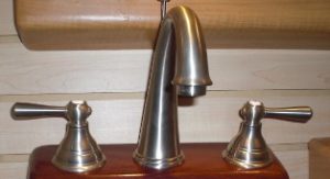 Griferia De Lavamanos  8"  Kingsley