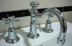 GRIFERIA DE LAVAMANOS 8 ROYAL