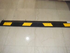 PARKING STOP 1830X150X100MM