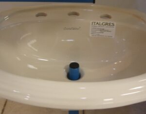 LAVAMANO DE EMPOTRAR REGENT BONE 8"