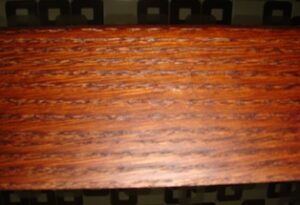 VENEER SKIRTING BOARD OAK 13X82 BRUSHED ANTIQUED WAX EFFECT VARNISHED