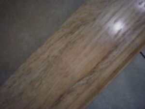 SKIRTING-8006 ROBLE