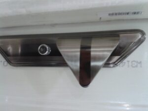HANDLE RIGHT